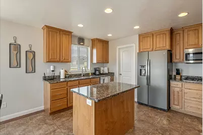 4364 N Rose Springs Rd W, Erda, UT 84074 - Photo 9