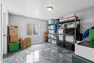 6262 W Imperial Oak Dr, West Jordan, UT 84081 - Photo 23