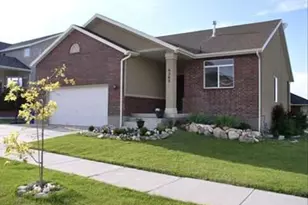 6262 W Imperial Oak Dr, West Jordan, UT 84081 - Photo 1