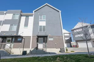 75 E Hamblin Ln, Clearfield, UT 84015 - Photo 1