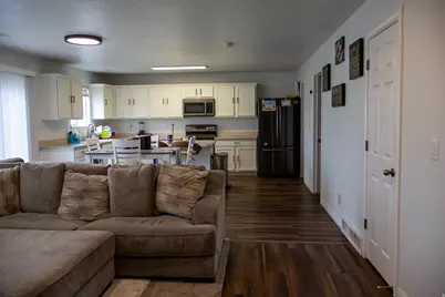 74 S 1100 W, Springville, UT 84663 - Photo 5