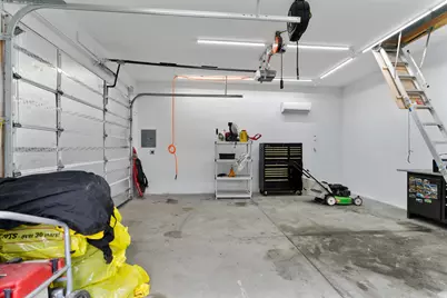 2303 E Hawthorne St, Saratoga Springs, UT 84043 - Photo 19