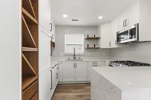 2303 E Hawthorne St, Lehi, UT 84043 - Photo 5