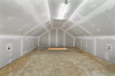 2303 E Hawthorne St, Saratoga Springs, UT 84043 - Photo 21