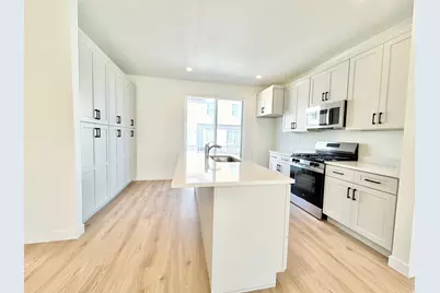 1658 N 1600 W, Layton, UT 84041 - Photo 7