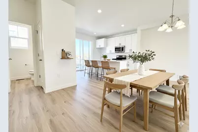 1658 N 1600 W, Layton, UT 84041 - Photo 5