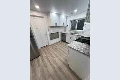 1872 E Cresthill Dr S #BSMT, Holladay, UT 84117 - Photo 3