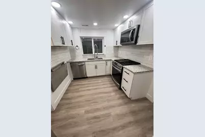 1872 E Cresthill Dr S #BSMT, Holladay, UT 84117 - Photo 1