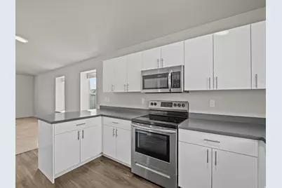 64 W 600 S #C301, Springville, UT 84663 - Photo 13