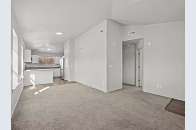 64 W 600 S #C301, Springville, UT 84663 - Photo 3