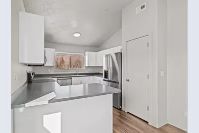 64 W 600 S #C301, Springville, UT 84663 - Photo 13