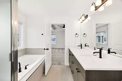 205 E 520 N, Providence, UT 84332 - Photo 3