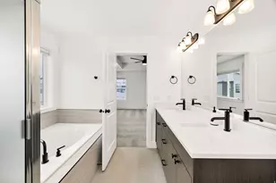 205 E 520 N, Providence, UT 84332 - Photo 3