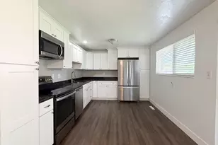 5774 S 2200 W, Roy, UT 84067 - Photo 7