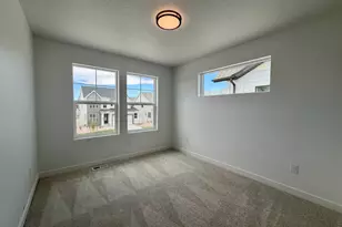 3038 N Summer Wood Dr, Eagle Mountain, UT 84005 - Photo 9