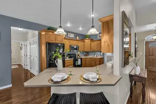 1045 S Red River Rd E, Washington, UT 84780 - Photo 9