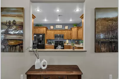 1045 S Red River Rd E, Washington, UT 84780 - Photo 11