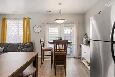 628 W Creek Bluff Cv, Sandy, UT 84070 - Photo 15