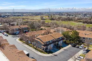 628 W Crk Blf Cv, Sandy, UT 84070 - Photo 33