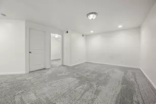 259 E Sunshine Dr, Saratoga Springs, UT 84045 - Photo 17