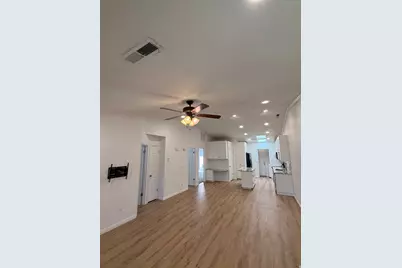 1050 E 500 S #8, Saint George, UT 84790 - Photo 5