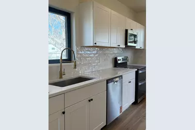 275 S 300 W, Price, UT 84501 - Photo 9