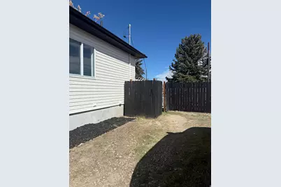 275 S 300 W, Price, UT 84501 - Photo 23