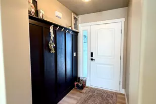 1612 E 925 S, Clearfield, UT 84015 - Photo 3