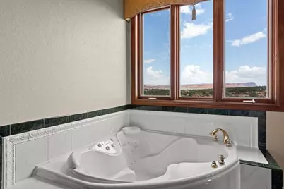 5615 E Eight Mile Gap Rd, Kanab, UT 84741 - Photo 21