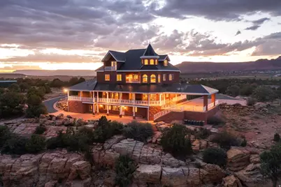 5615 E Eight Mile Gap Rd, Kanab, UT 84741 - Photo 1