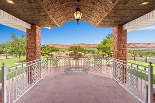 5615 E Eight Mile Gap Rd, Kanab, UT 84741 - Photo 7