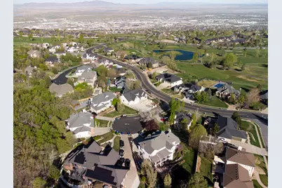 664 S Wildflower Cir, North Salt Lake, UT 84054 - Photo 7