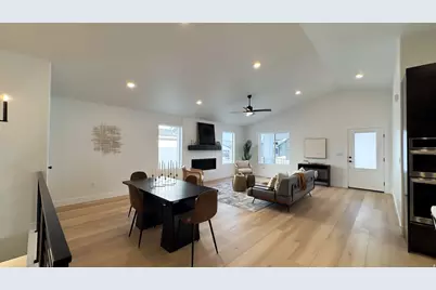 1812 N Mantle Way #414, Tooele, UT 84074 - Photo 3