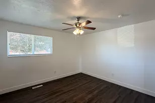 5774 S 2200 W, Roy, UT 84067 - Photo 13