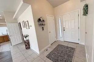 11956 S Dynamite Cir W, Herriman, UT 84096 - Photo 3