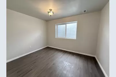 11956 S Dynamite Cir W, Herriman, UT 84096 - Photo 31