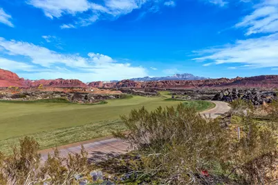 2415 South Village Dr #3, Santa Clara, UT 84765 - Photo 15