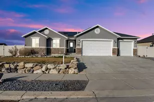1161 E Raven Way, Eagle Mountain, UT 84005 - Photo 1
