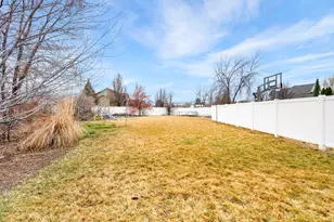 136 N 700 W, Kaysville, UT 84037 - Photo 45