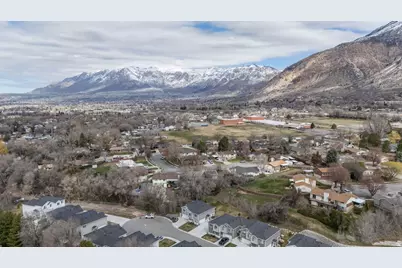 598 Plum Ln, Ogden, UT 84404 - Photo 25