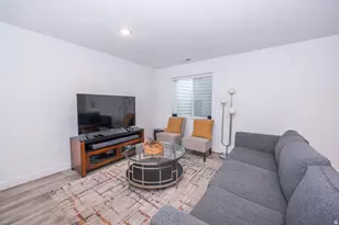 598 Plum Ln, Ogden, UT 84404 - Photo 5