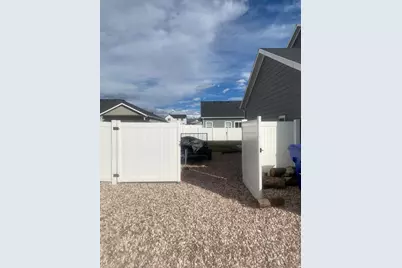 1007 S 4200 W, West Point, UT 84015 - Photo 3