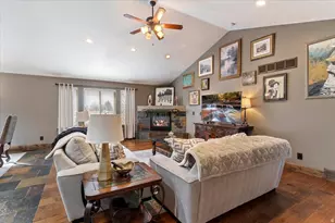 3645 W Augusta Dr, Syracuse, UT 84075 - Photo 9