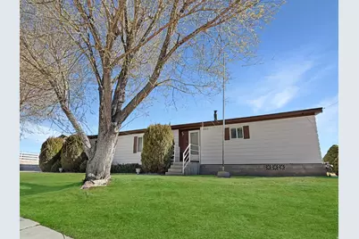 250 N 200 W, Ferron, UT 84523 - Photo 29