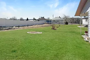 250 N 200 W, Ferron, UT 84523 - Photo 33