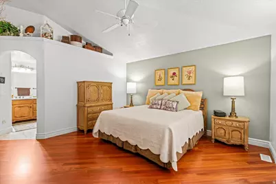 6453 S Fremont Peak Cir, Taylorsville, UT 84129 - Photo 9