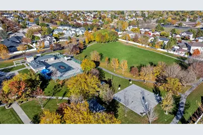 6453 S Fremont Peak Cir, Taylorsville, UT 84129 - Photo 25