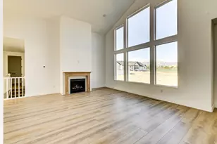 535 E Hetfield Dr, Grantsville, UT 84029 - Photo 3