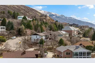 4253 S Spring Rd E, Ogden, UT 84403 - Photo 13