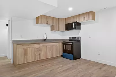 6869 S Larabrook Way W, West Jordan, UT 84084 - Photo 29